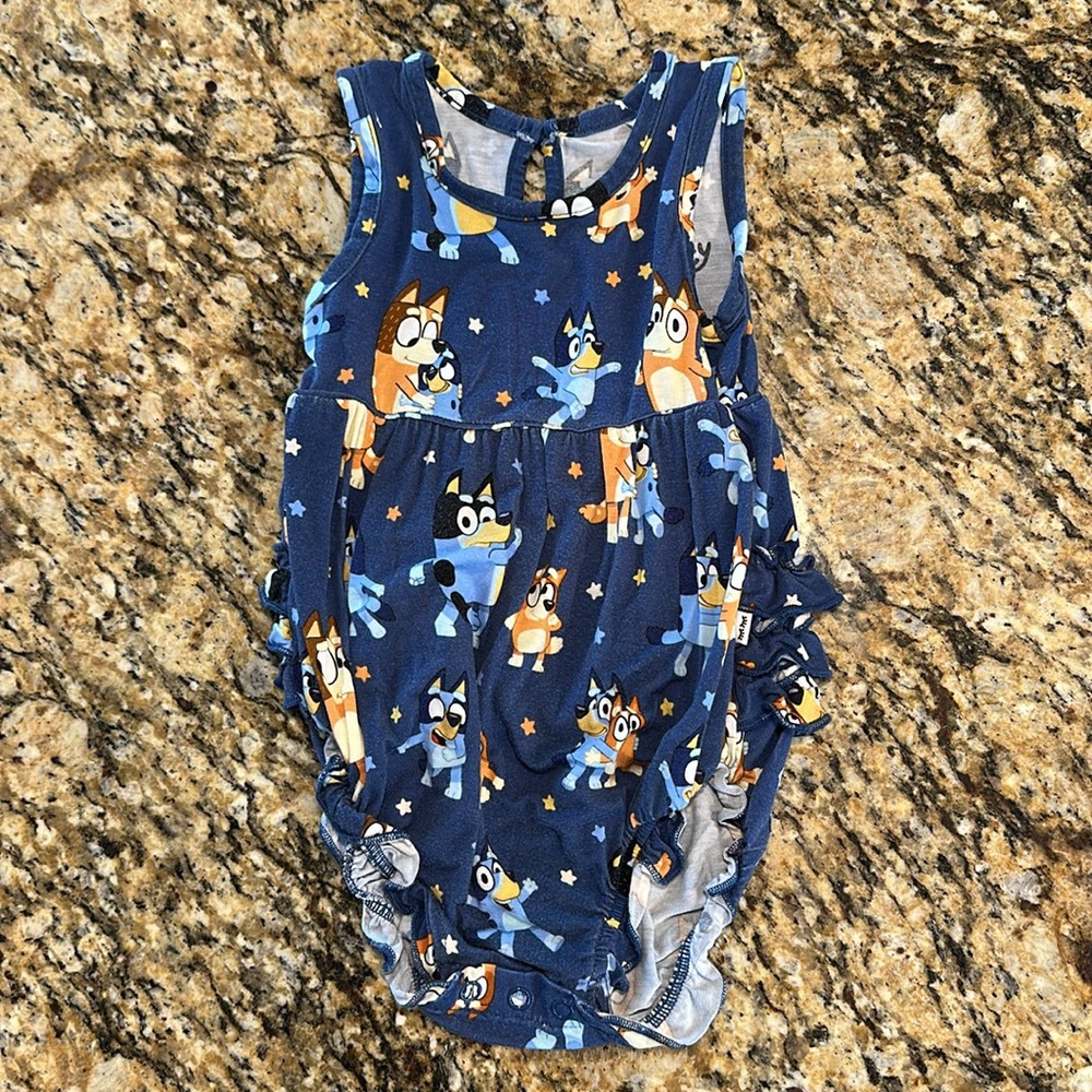 Little Sleepies Bluey dance party Romper 6-12 months